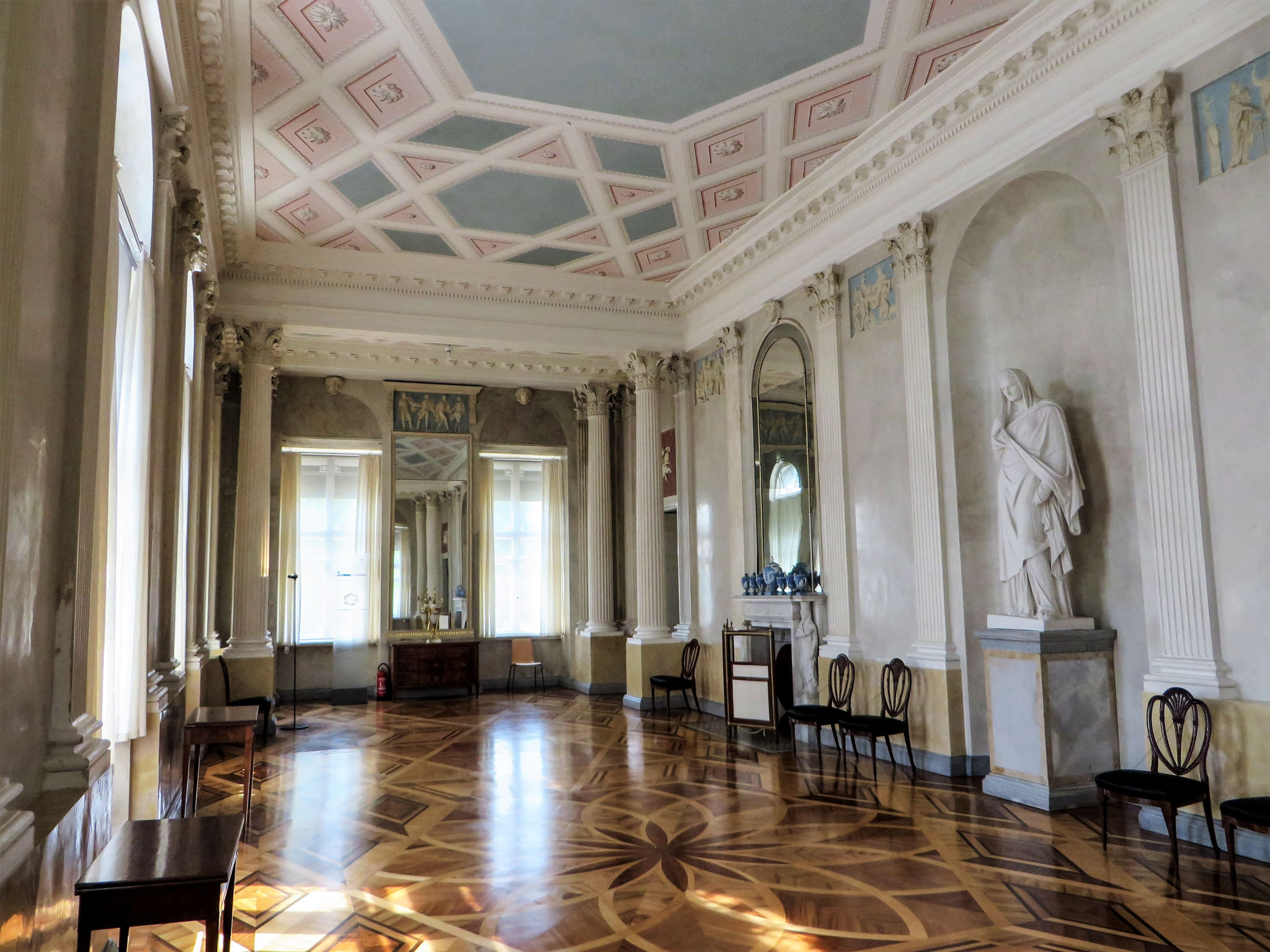 Концертный зал