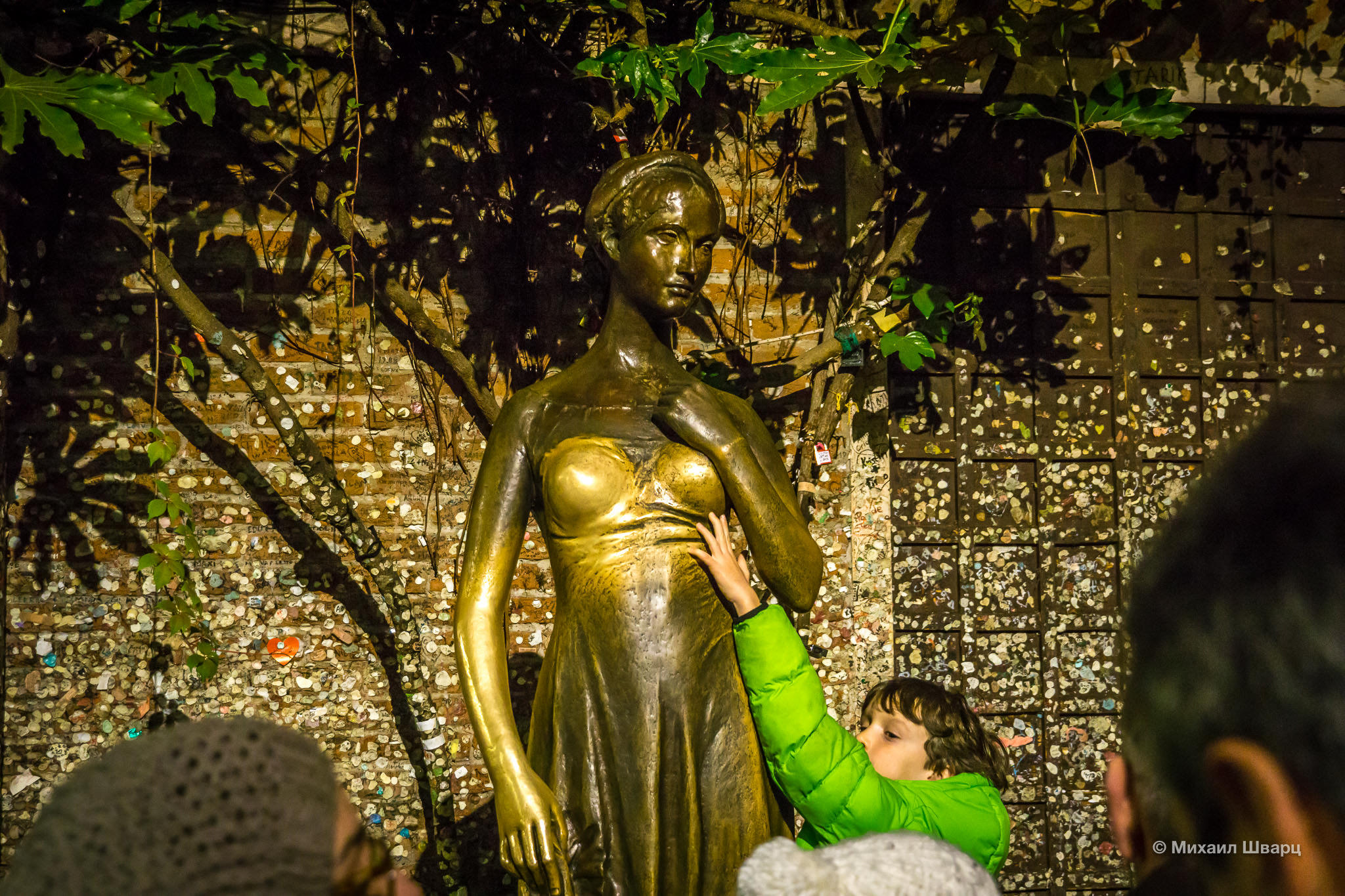 Бронзовая фигура Дульетты