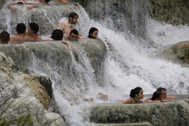 “acque, bagnanti, campidigrano, fanghi, hotsprings, italia, italy, maremma, natura, papaveri, rosso, saturnia, termali, terme, termedisaturnia, toscana, tuscany