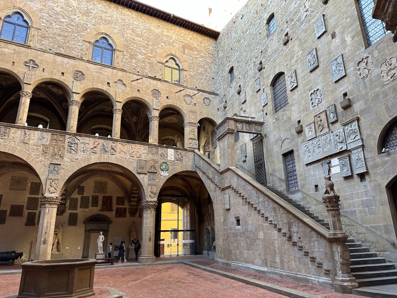 Дворец Барджелло